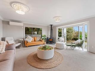 Acacia Horizons - Taupo Holiday Home - 6