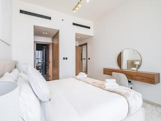 TRPS - Binghatti Onyx, Jumeriah Village Circle - Brand New, Luxury Furnished, 1BR Apartment - 2