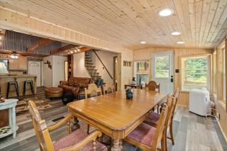 Sitting Bear Cottage W Spa At Linville Gorge - Linville Falls - 1