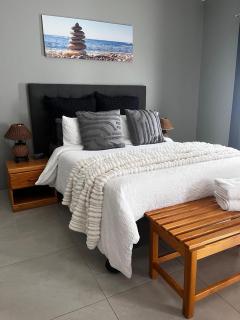 Platinum Airport Lodge & Guesthouse - Pretoria - 3