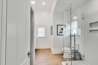 West Oakland Charm 5br4ba Ac Wd - 1