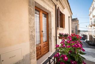 La Poetessa home - Noto - 3