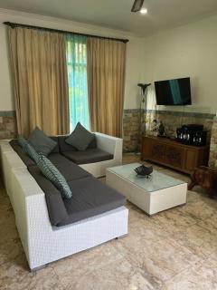 Largest Villa in Kuta Royal C1 - Turquoise Villa - Kuta - 7