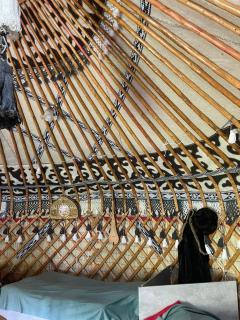 Traditional yurt with heated floor - 4