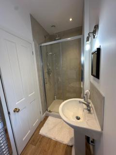 Overfield Farm - Ashbourne - 3