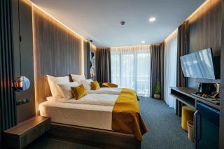 Salt Lake Hotel - 4