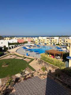 1-BDR apartment with garden, 1st floor, Villa 37 - 1