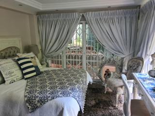 Villa at 185 Milner Street - Pretoria - 3