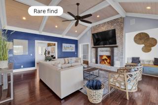 7br Lakefront Haven Pool, Hot Tub, Gated 4acres - - 8
