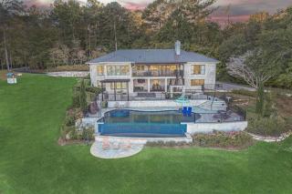 7br Lakefront Haven Pool, Hot Tub, Gated 4acres - - 9