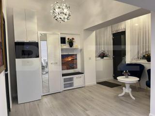 Roxana House - 1