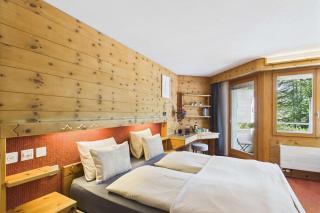Central suite to stay for two experience SaasFee - 2