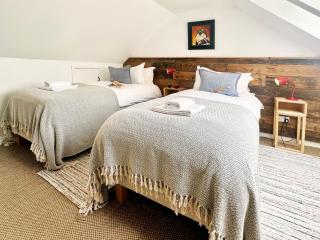 The Barn at Orford Lodge by The Suffolk Cottage Collection - Orford - 7