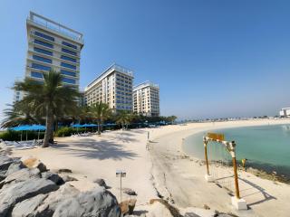 Marjan Island Beautiful Apartment Sea Side View Beach Luxury Rooms Ras Al Khaimah UAE - 3