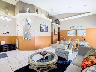 Family 4br Retreat W Game Room & Pvt Pool - Orlando - 2