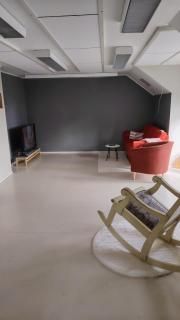 Vanha hirsikoulun yläkerta - 5