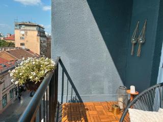 Knez Mihailova Bohemia - Piano & Sun - 8