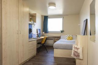 Burley Road in Leeds - 1