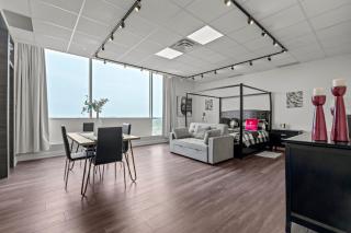 GLOBALSTAY Bright Suites steps to Finch West Metro - Toronto - 3