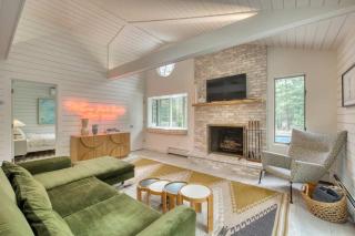Springs Cottage by Rove Travel Home with Heated Pool - East Hampton - 6