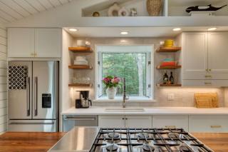 Springs Cottage by Rove Travel Home with Heated Pool - East Hampton - 3