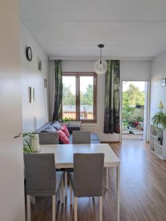 Easy Transit 2-Room Apt nearby Train & Shopping - Korospohja - 0