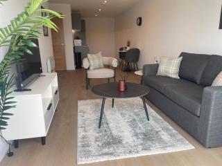 1 BR Flat Prime Spot Near Station, Shops & Culture - Leeds - 0