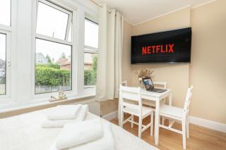 Open Mind Property - Cozy Studio Flat - 4