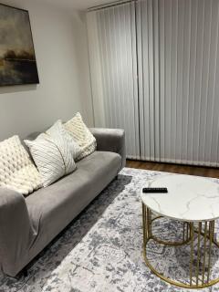 Stylish 2-Bed Apartment by Manchester City Cente - Manchester - 5