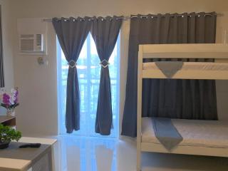 Verdant Resort Condo with Pool, Balcony, Near Airport and Beach - Puerto Princesa - 2