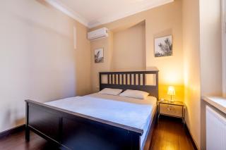 Cihangir Apartment with 3 Bedrooms and 2 Bathrooms - Istanbul - 1