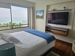 Lovely ocean and park view - 2