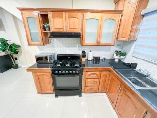 Stacys Place #4 Studio Apartment - 5