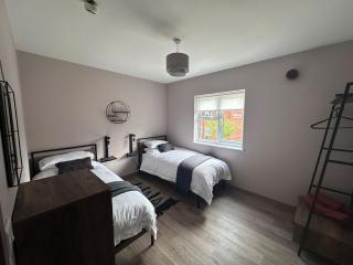 2 Bed First Floor Flat in Northampton, Moulton Park - Boughton - 4