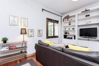 Central 2 Bedroom By Sagrada Familia - Barcelona - 5