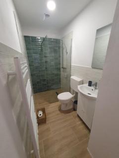 GIRO Guest House - Sfântu-Gheorghe - 5