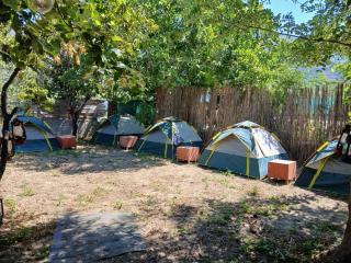 Road house camping site Borsh Himare - 0
