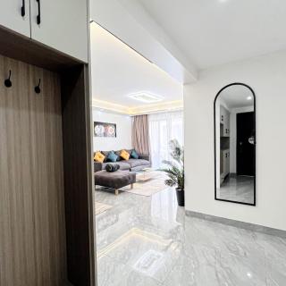 lovely fully furnished three bedroom apartment with swimming pool well equipped gym ample parking space children playing ground and amazing scenic views - Nairobi - 9