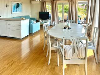 Cabin Tjøme with large sunny terrace, bbq & beach - 4