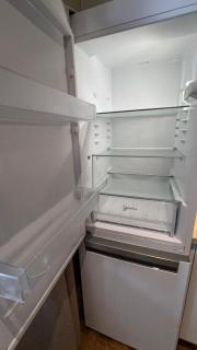 Riverside Embassy apartment Huge with free parking - 5