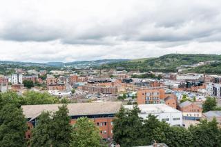 Stylish 2BR Apartment near Sheffield City Centre - Sheffield - 1