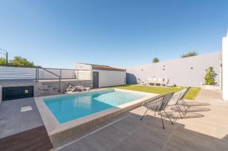 GuestReady - Villa Belas - Sintra - 0
