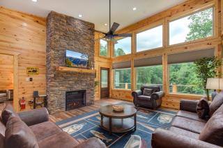 Cardinal Pool Cabin - 9
