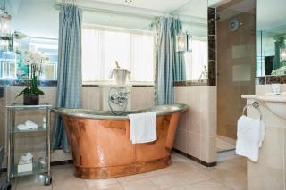Summer Lodge Country House Hotel - 2