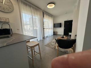 Modern 2BR by Azrieli & Sarona - Tel Aviv - 6