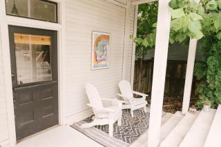 Historic Gem 4 BR with POOL walk to all hotspots - 9