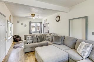 Quaint Family Retreat in Fairbury! - Fairbury - 0