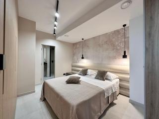 Beachfront Apartment Split - 9