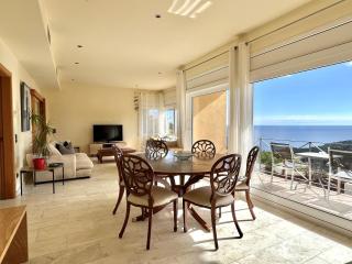 Espectaculares vistas al mar en chalet con piscina - 6