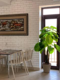 RAZAM Hotel Bosteri - 8